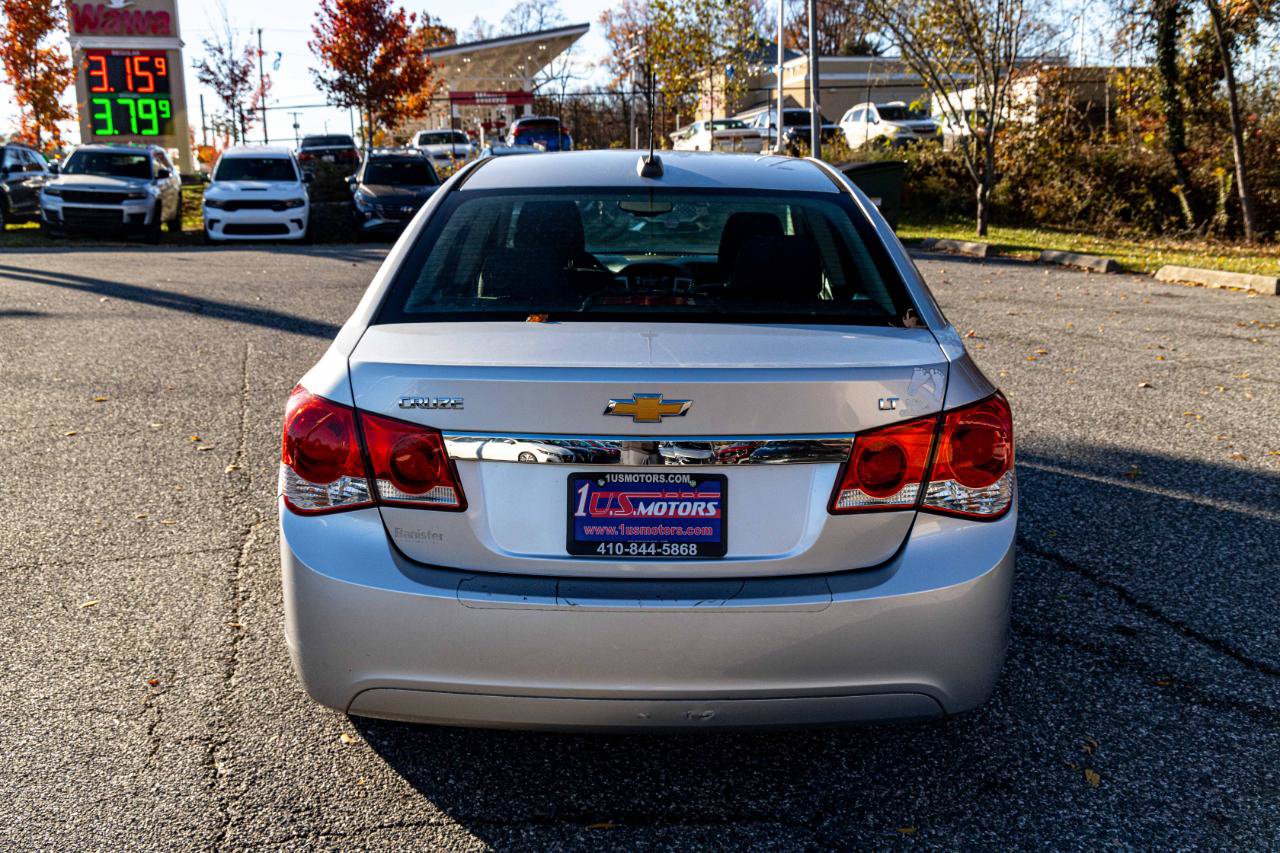 Used 2016 Chevrolet Cruze LT FWD image 5