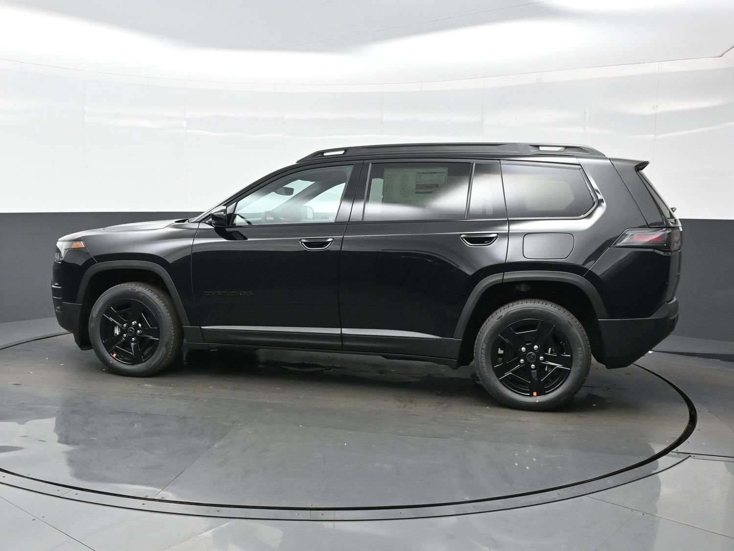 New 2027 Jeep Cherokee Limited AWD/4WD image 4