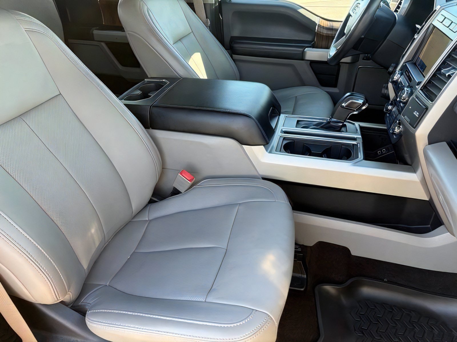 Used 2020 Ford F150 Lariat AWD/4WD image 11