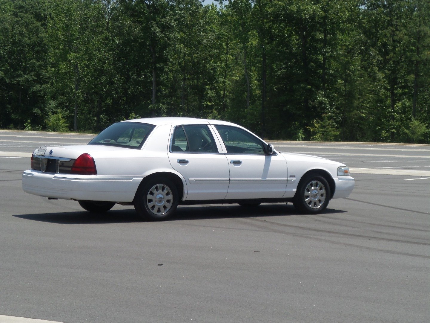 Used 2006 Mercury Grand Marquis LS RWD image 6