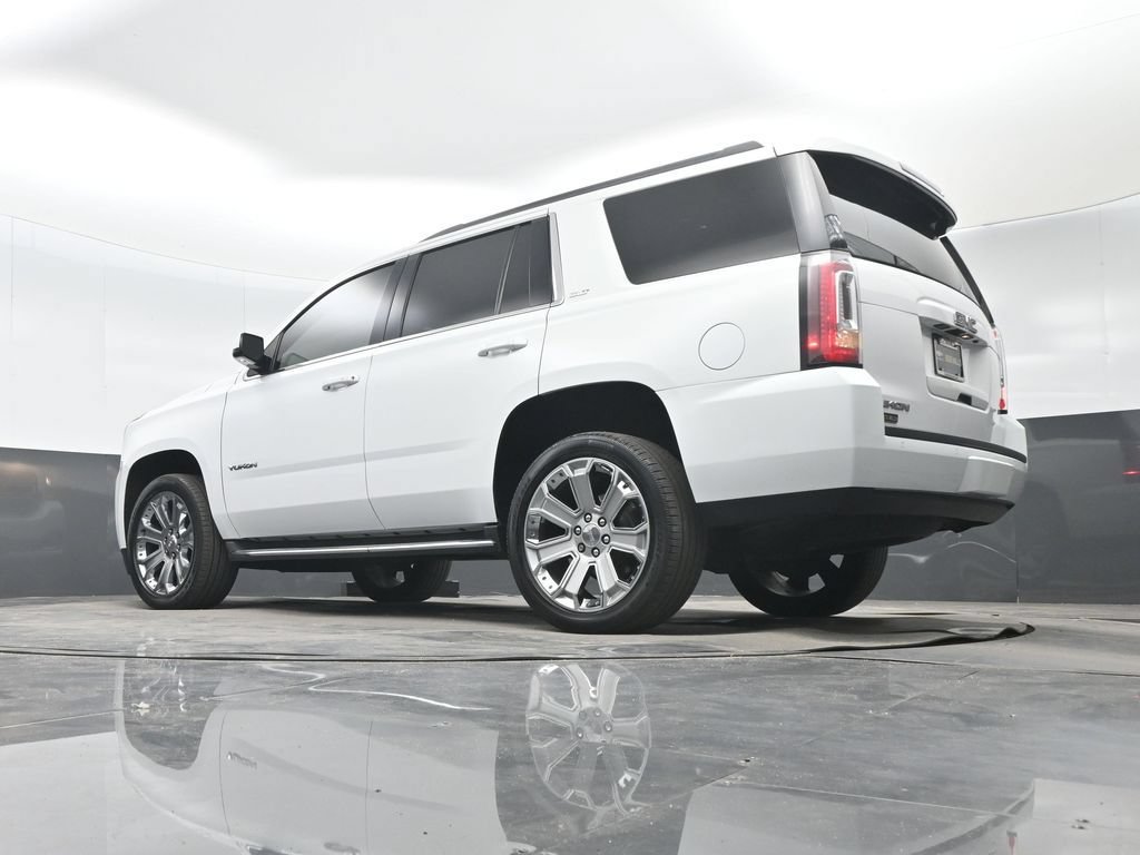 Used 2017 GMC Yukon SLT AWD/4WD image 28