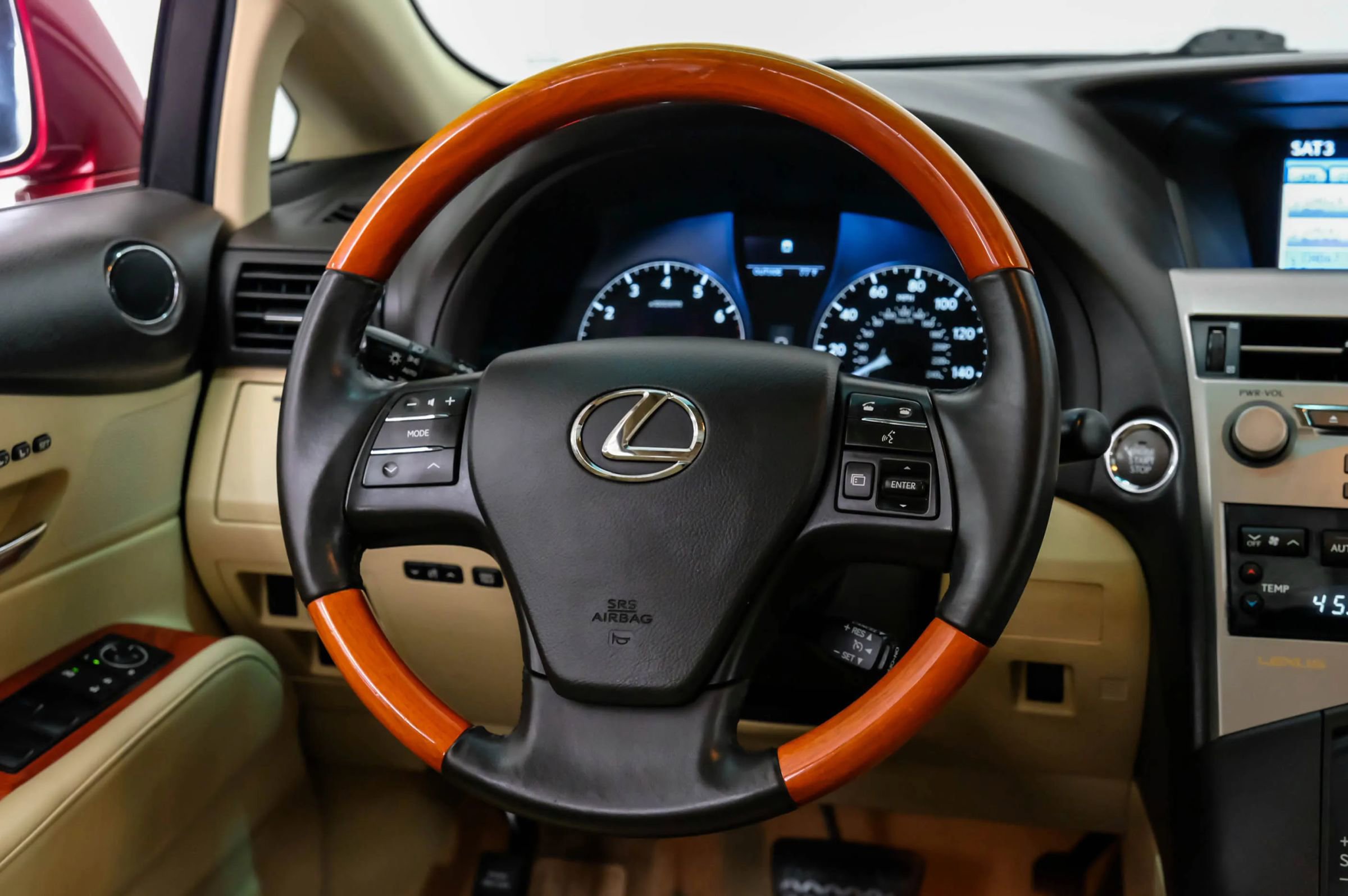 Used 2012 Lexus RX 350 FWD w/ Premium Pkg image 17