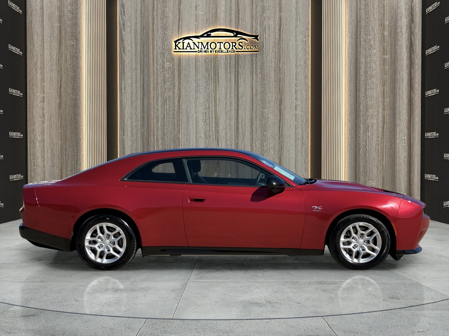 Used 2025 Dodge Charger Daytona R/T w/ Quick Order Package 25M R/T AWD/4WD image 9