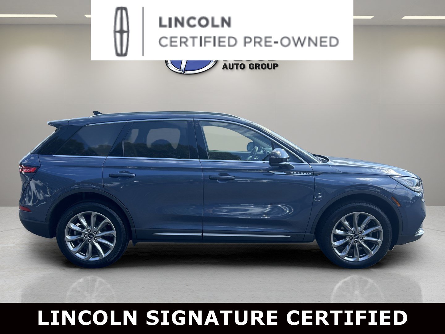 Certified 2022 Lincoln Corsair AWD w/ Premium Package image 4