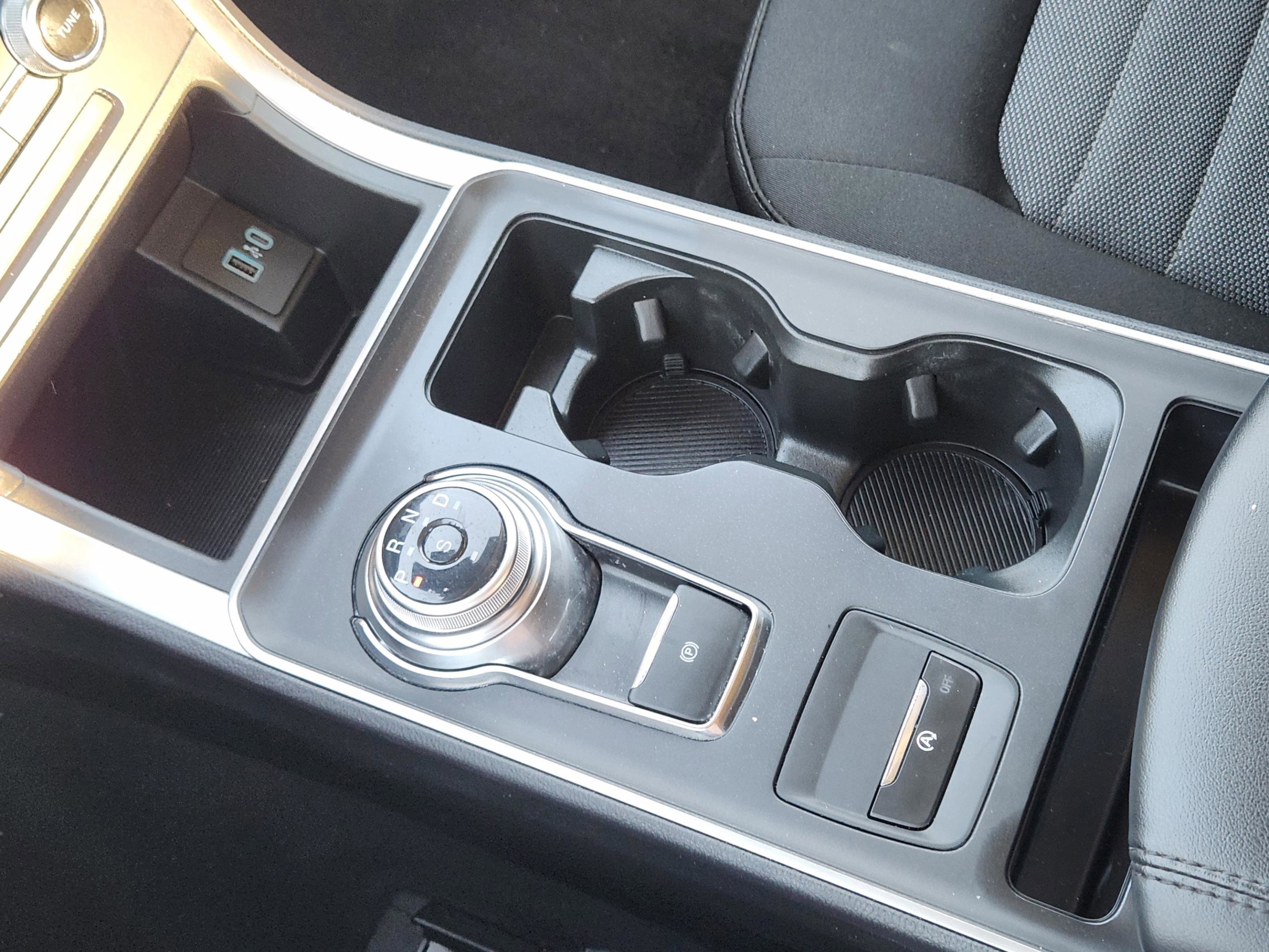 Used 2024 Ford Edge SE image 21