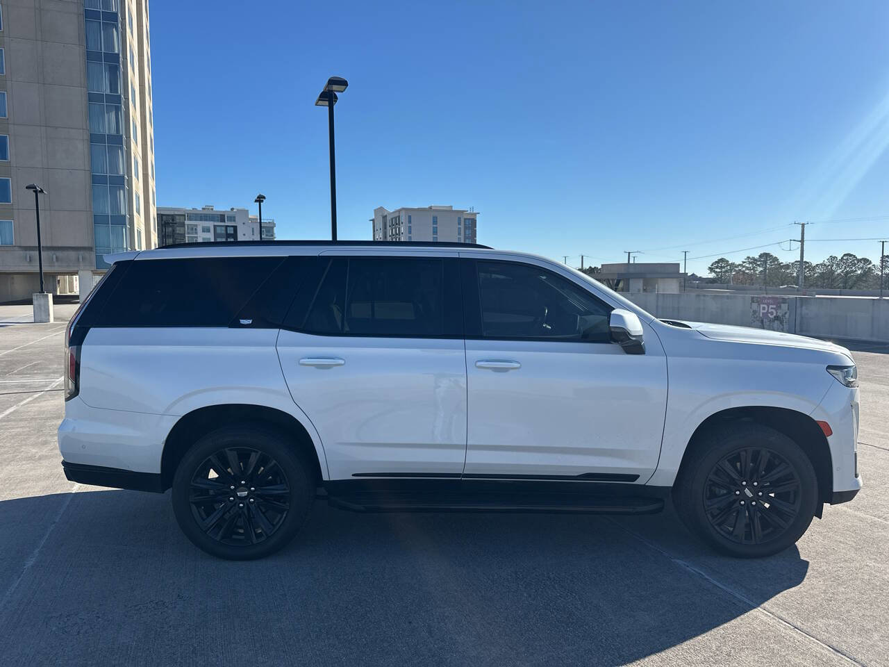 Used 2021 Cadillac Escalade Sport Platinum image 7