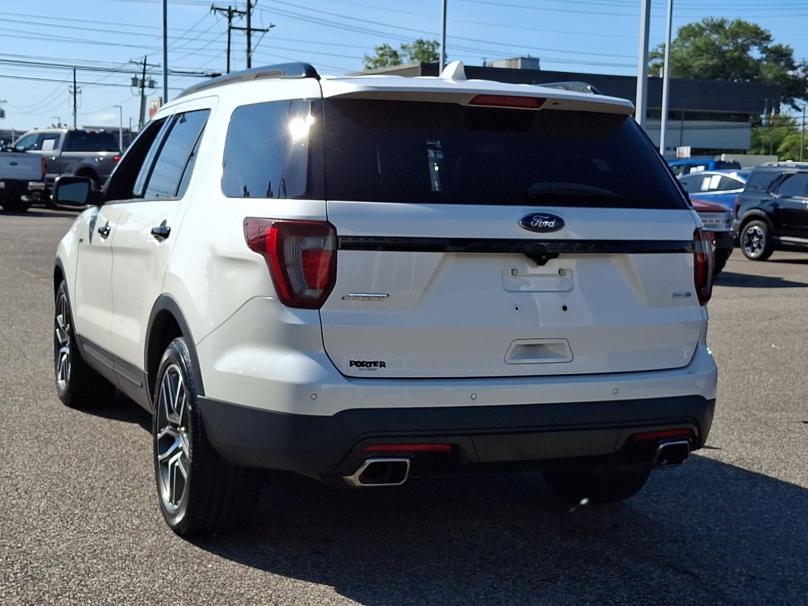 Certified 2017 Ford Explorer Sport w/ Equipment Group 401A AWD/4WD image 8