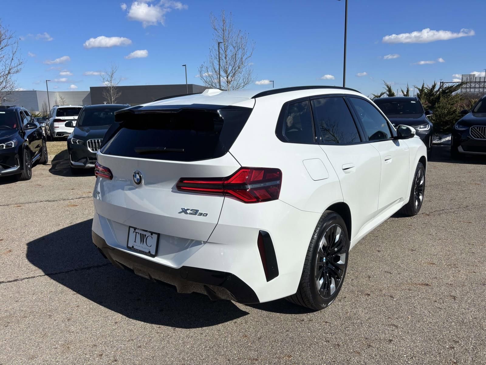 New 2026 BMW X3 xDrive30 image 7