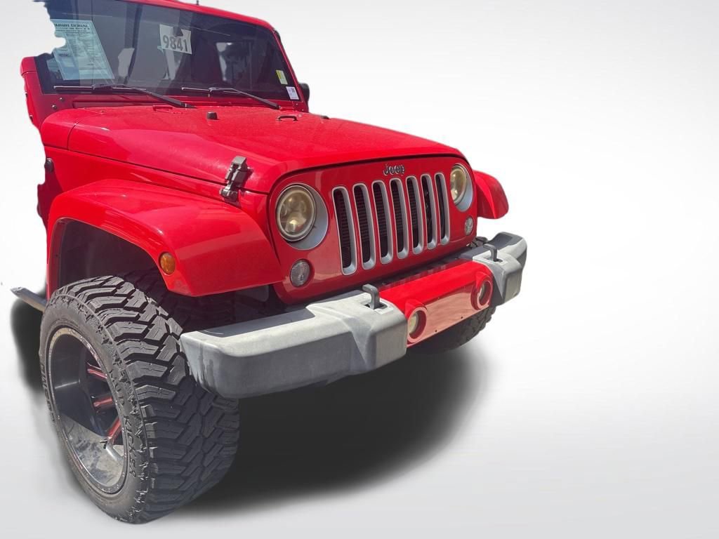Used 2018 Jeep Wrangler Unlimited Sahara image 2