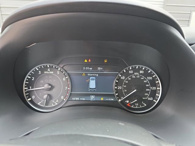 Used 2024 Nissan Armada SL w/ Captain's Chairs Package image 28