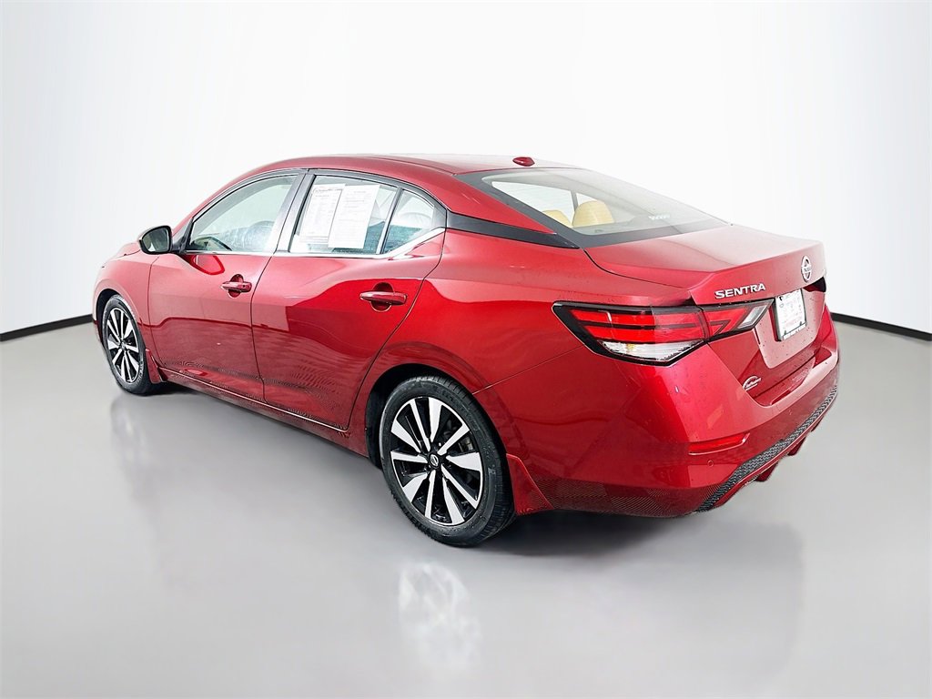 Used 2022 Nissan Sentra SV w/ SV Premium Package image 5