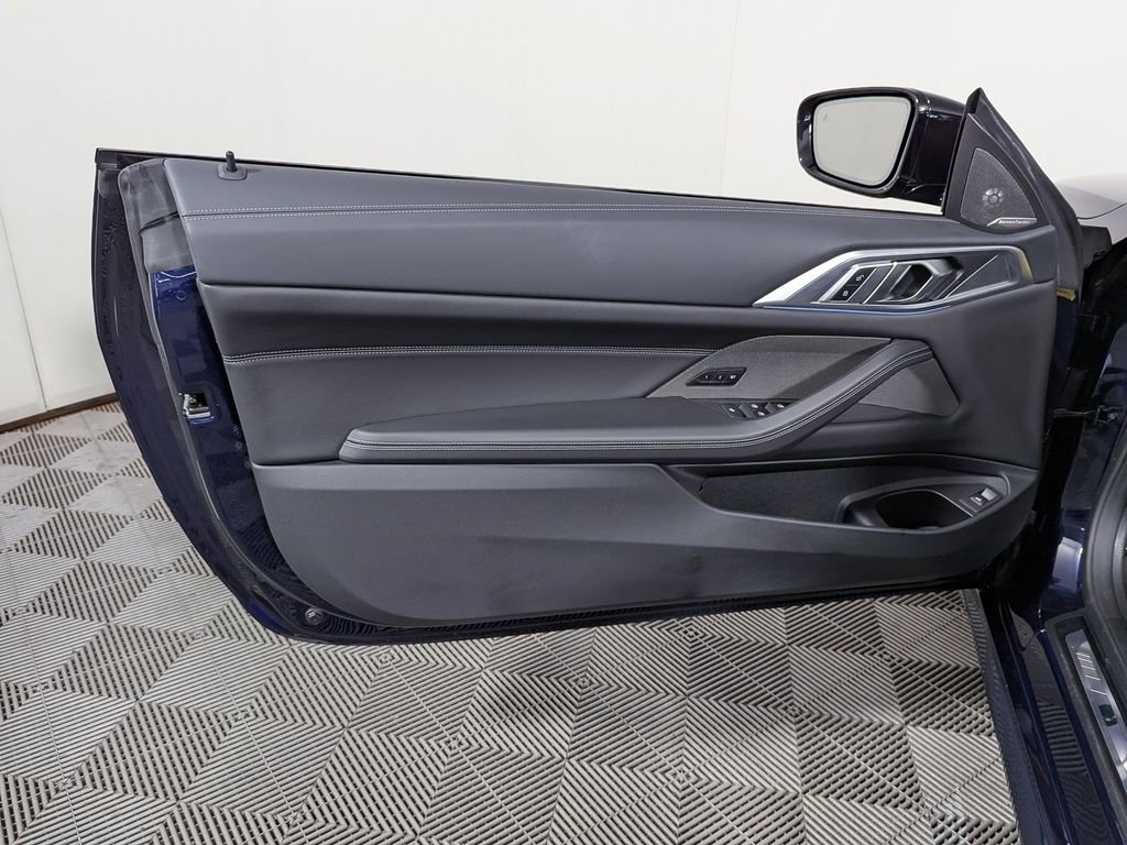 Used 2025 BMW 430i xDrive Convertible w/ M Sport Package AWD/4WD image 18