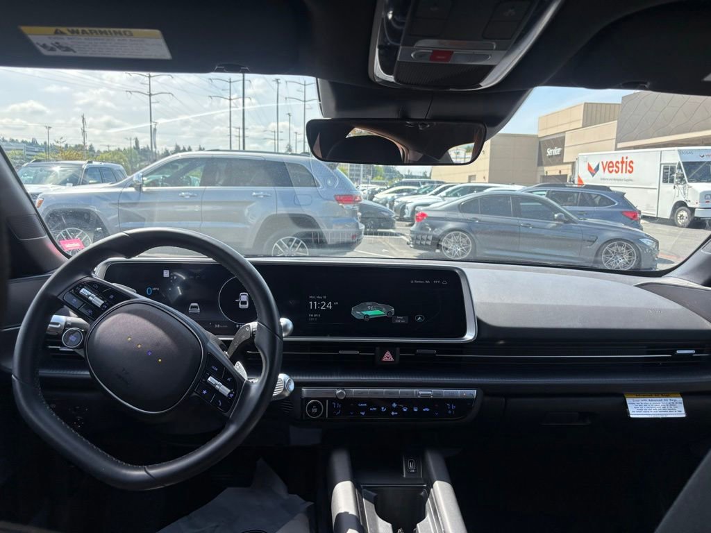 Certified 2024 Hyundai Ioniq 6 SE RWD image 6