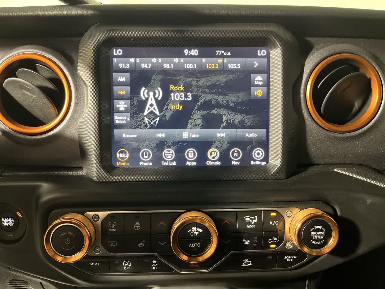 Used 2021 Jeep Gladiator Mojave w/ Uconnect 4C Nav & Sound Group AWD/4WD image 18
