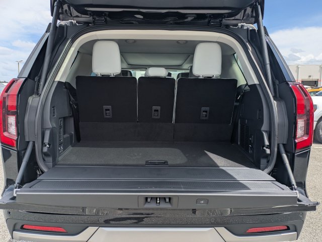 New 2026 Ford Expedition Platinum AWD/4WD image 13