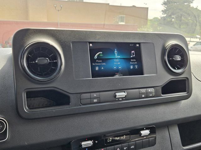 New 2024 Mercedes-Benz Sprinter 4500 image 23