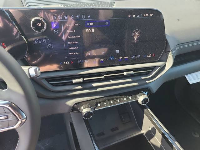 New 2026 Chevrolet Silverado EV LT w/ Plus Package AWD/4WD image 28