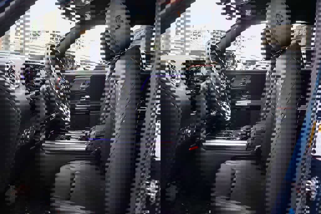 Used 2023 Mercedes-Benz GLA 250 w/ Premium Package image 18