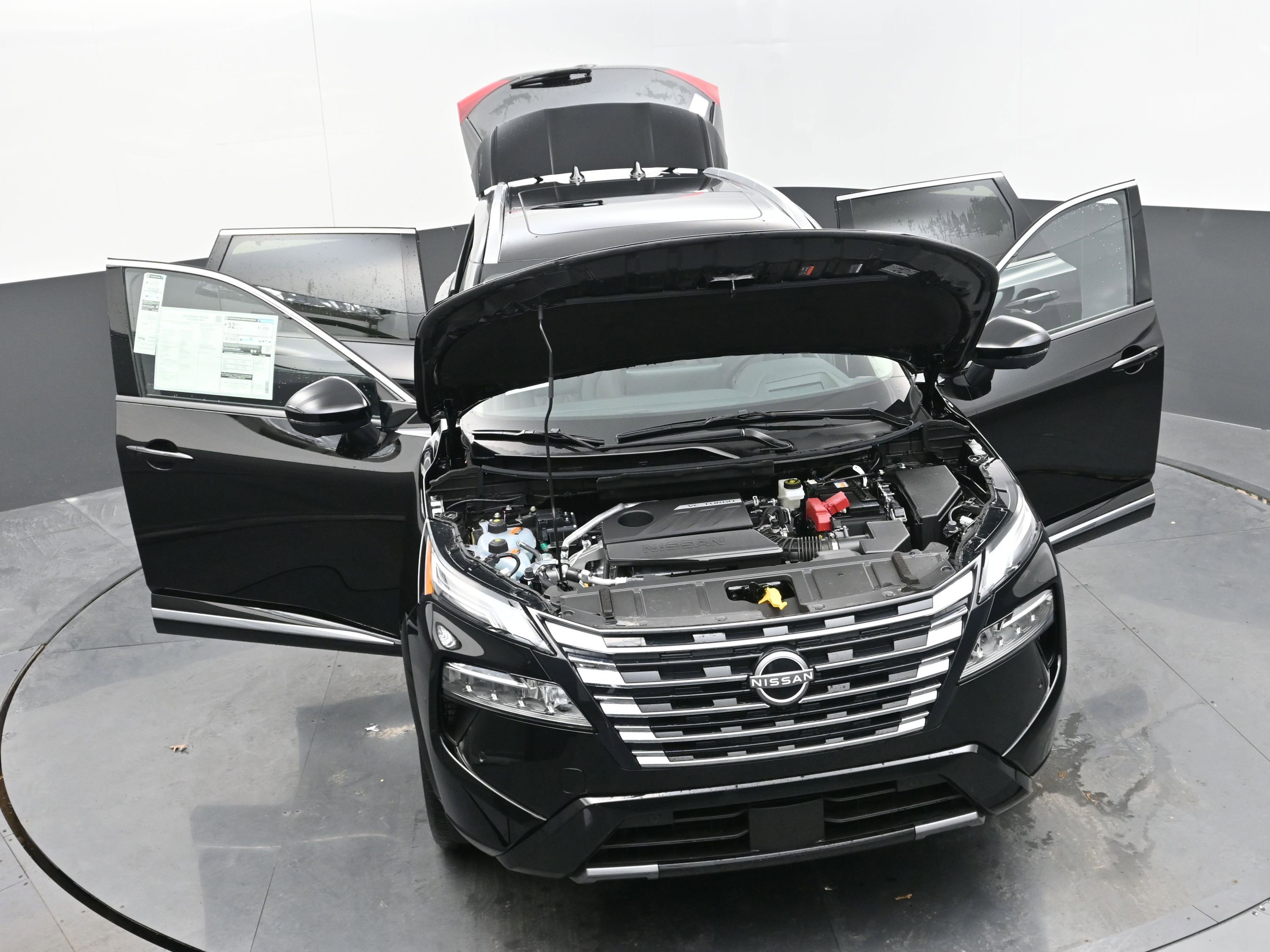 Certified 2025 Nissan Rogue Platinum w/ Tech Package image 39