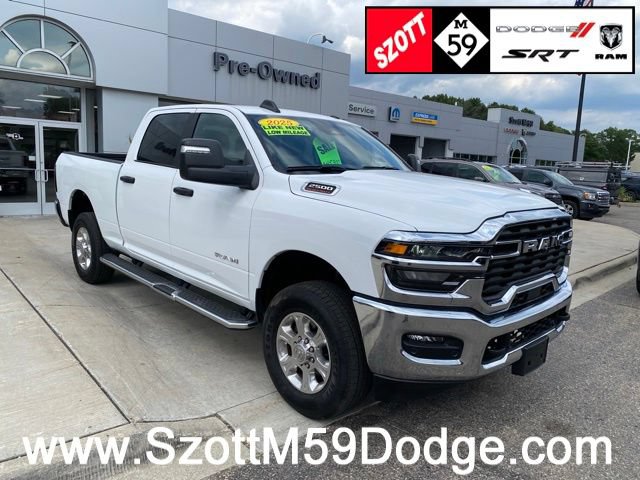 Used 2025 RAM 2500 Big Horn AWD/4WD image 1