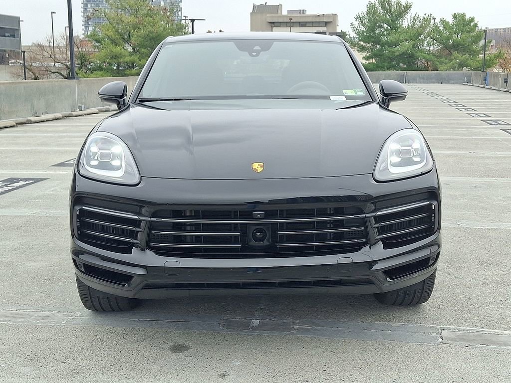 Used 2023 Porsche Cayenne Coupe image 6