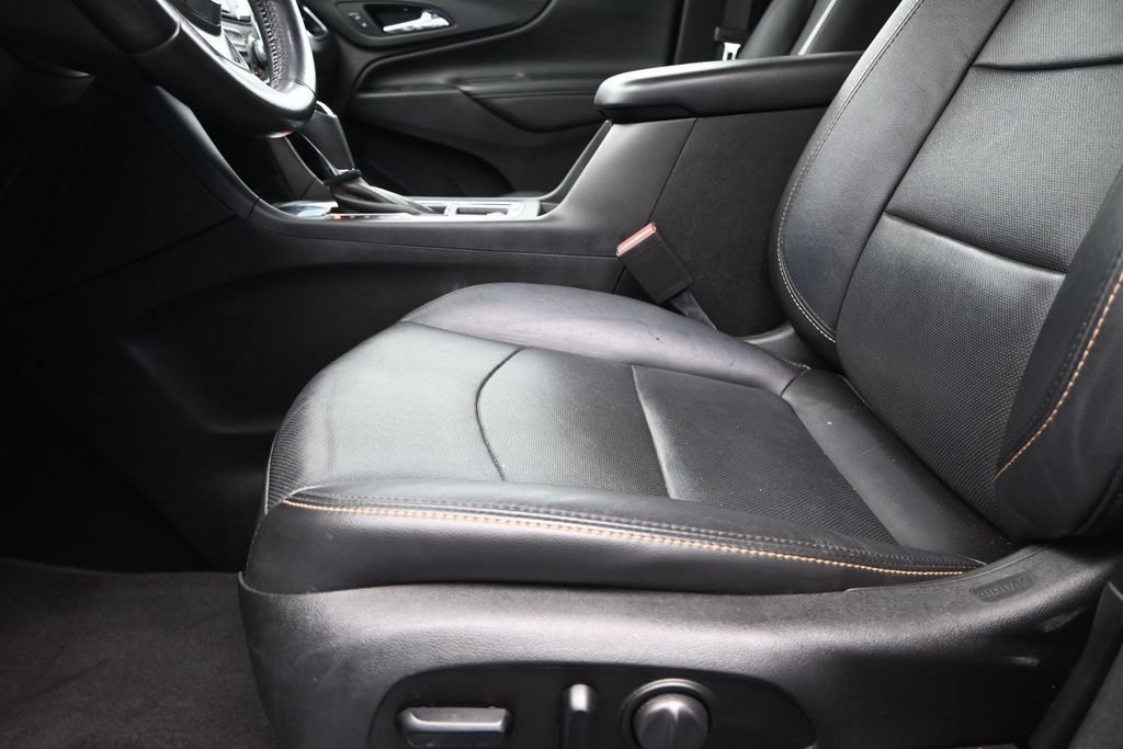 Used 2021 Chevrolet Equinox Premier w/ Redline Edition FWD image 13