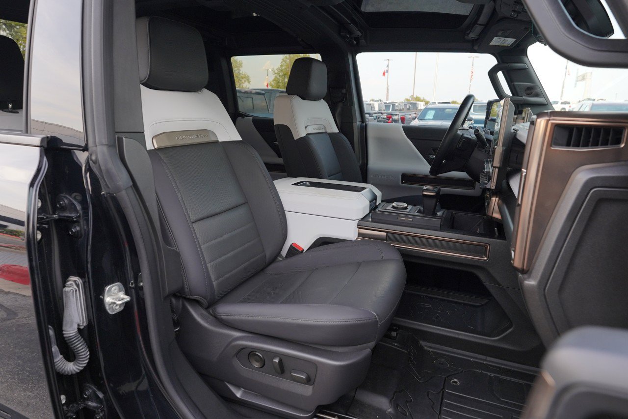 Used 2024 GMC Hummer EV 2X AWD/4WD image 25