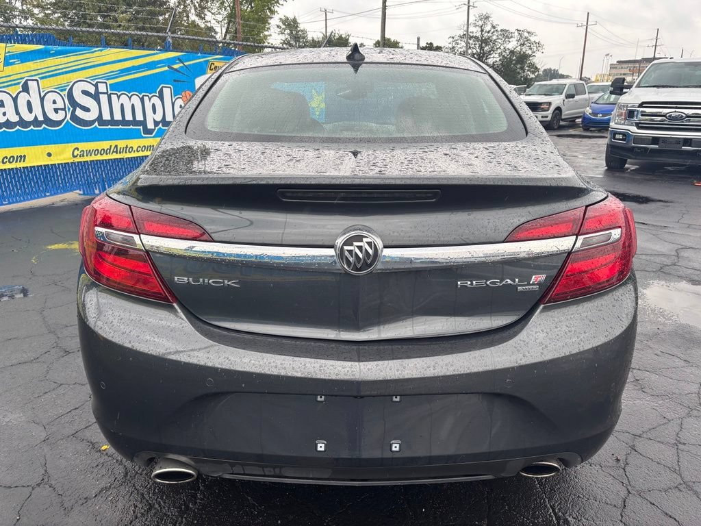 Used 2017 Buick Regal Premium w/ Driver Confidence Package #1 AWD/4WD image 3