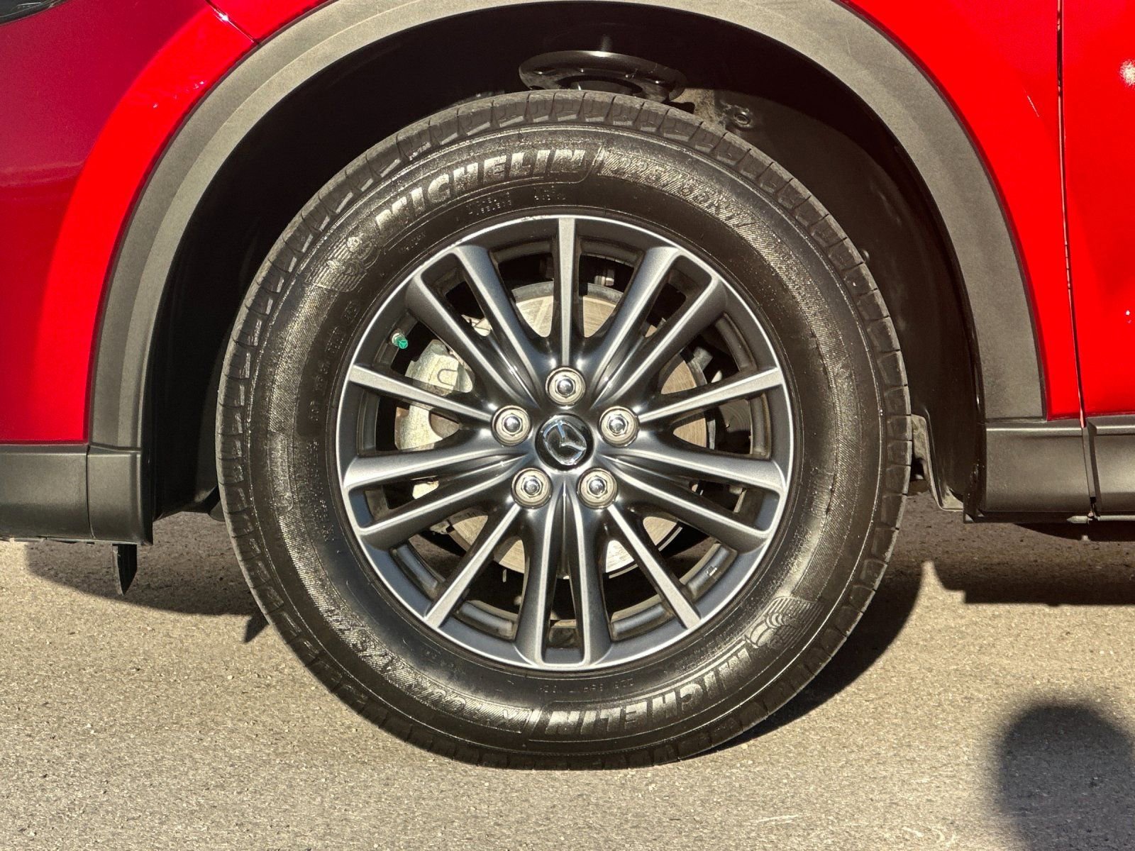 Used 2019 MAZDA CX-5 Touring image 32