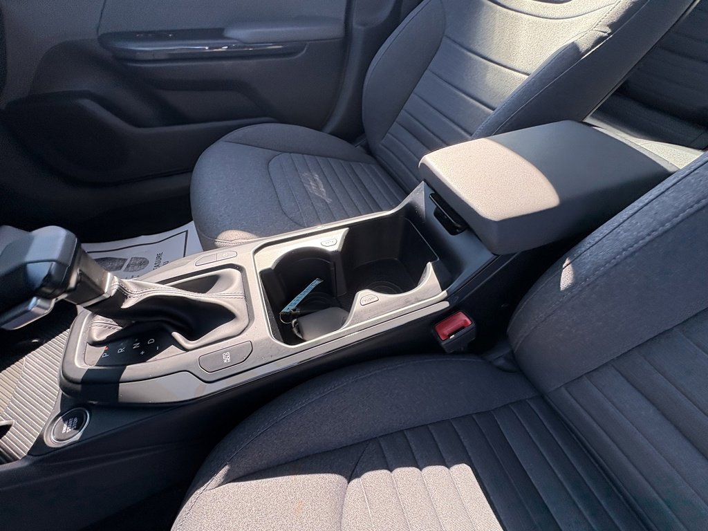 Used 2025 Kia K4 EX image 35