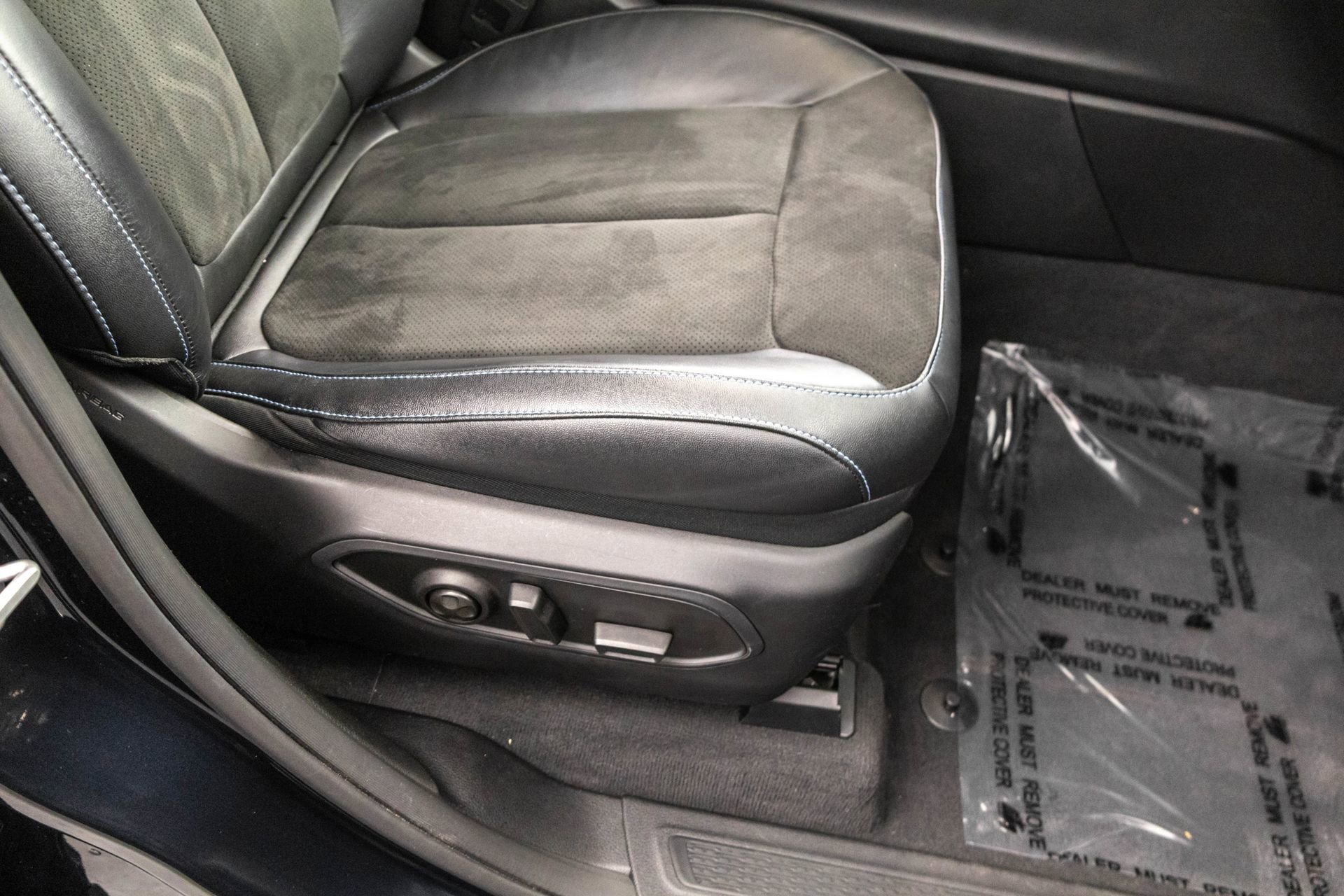 Used 2022 Jeep Grand Cherokee Trailhawk w/ Advanced Protech Group II image 43