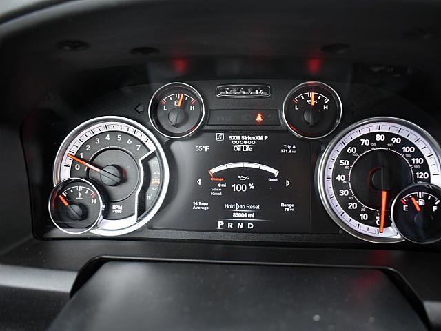 Used 2018 RAM 1500 SLT image 26