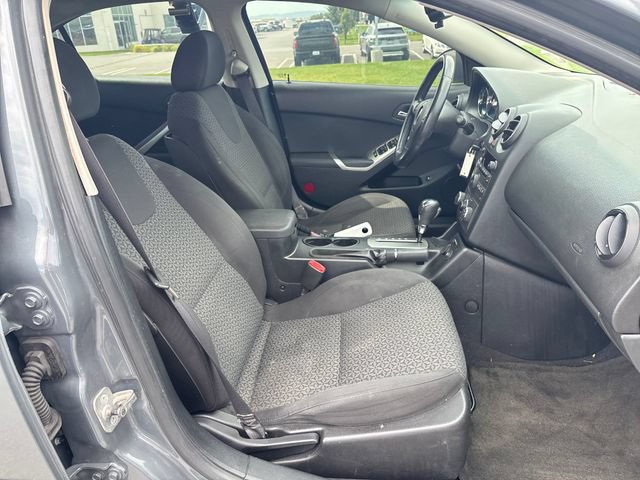 Used 2009 Pontiac G6 Sedan w/ Preferred Package FWD image 22