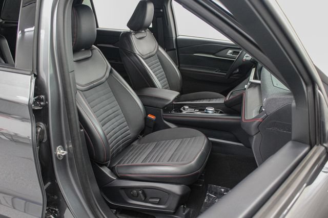 Certified 2026 Ford Explorer ST-Line AWD/4WD image 21
