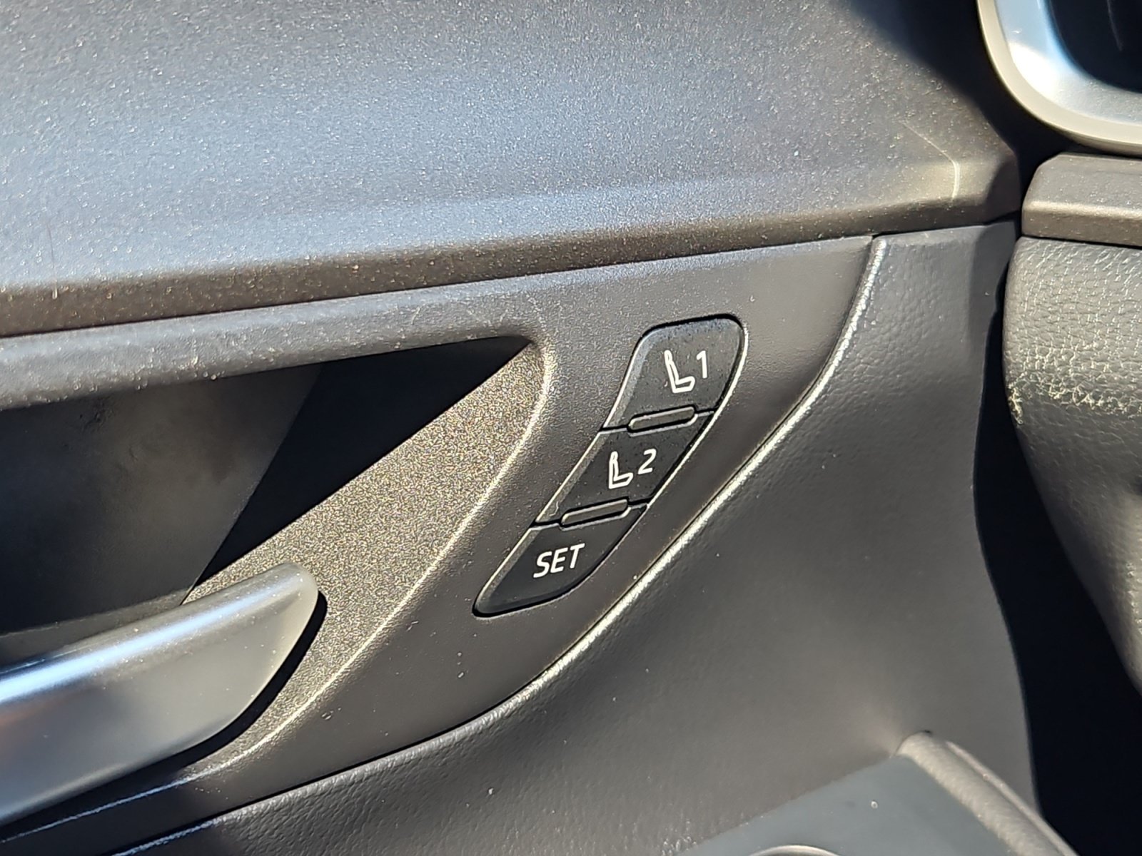 Used 2025 Toyota Grand Highlander AWD Hybrid image 17