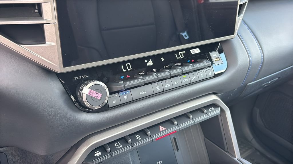 New 2026 Toyota Tundra Platinum AWD/4WD image 19