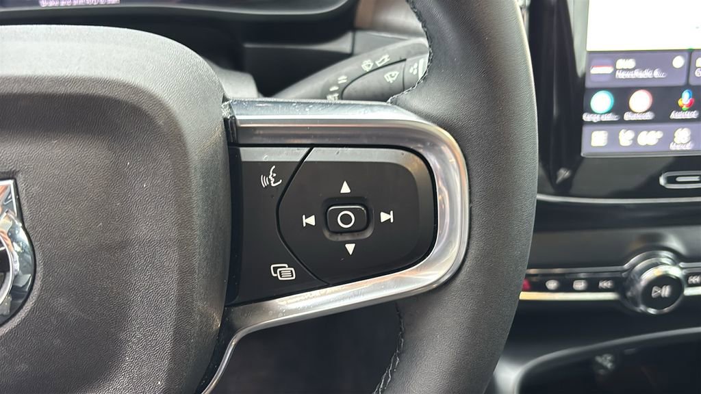 Certified 2023 Volvo C40 P8 Recharge Ultimate AWD/4WD image 16