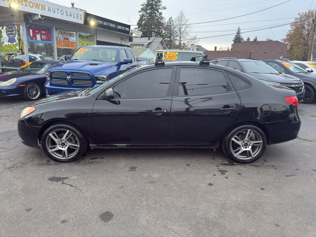 Used 2010 Hyundai Elantra w/ Comfort Pkg 2 image 2