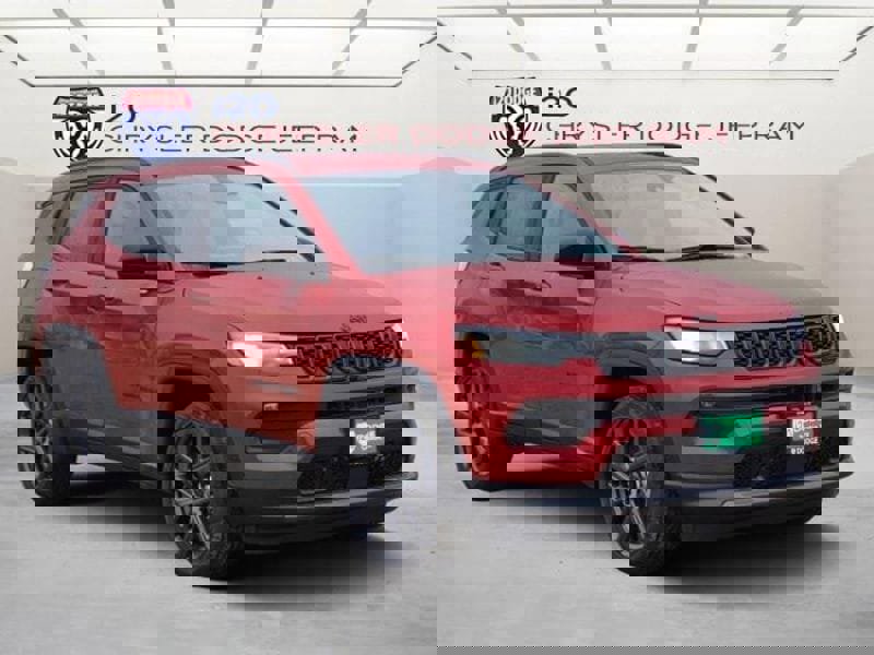 New 2026 Jeep Compass Latitude image 1