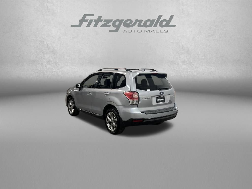 Used 2017 Subaru Forester 2.5i Touring image 3