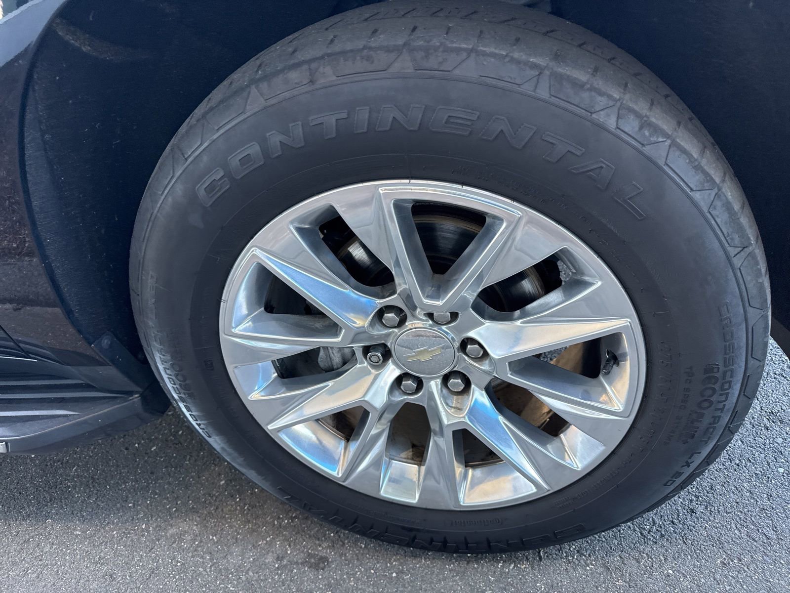 Used 2021 Chevrolet Tahoe Premier AWD/4WD image 12