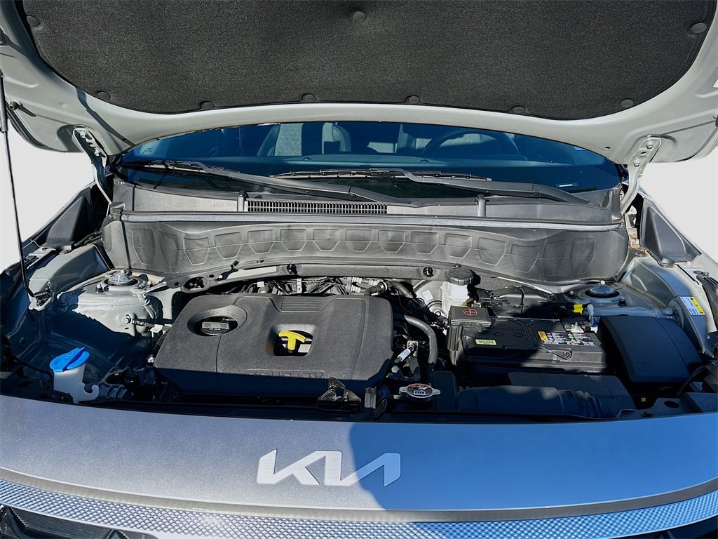 Certified 2024 Kia Seltos S image 28
