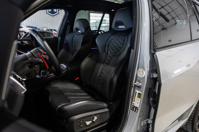 Used 2025 BMW X5 M Competition w/ Executive Package AWD/4WD image 35