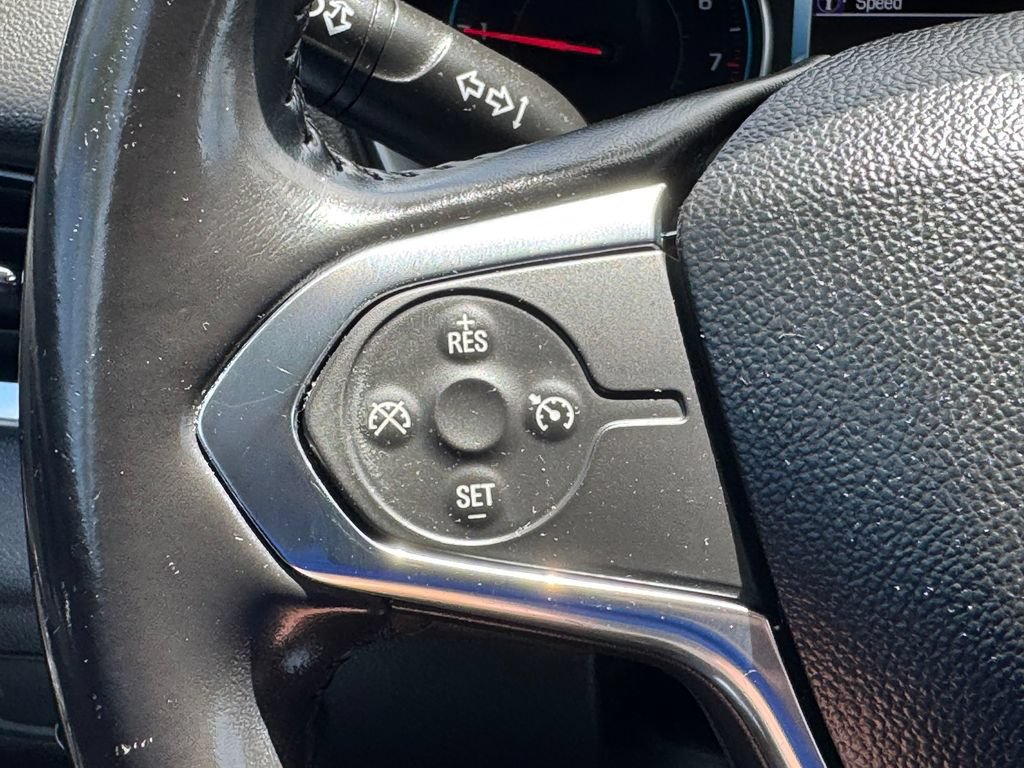 Used 2019 Chevrolet Traverse LT FWD image 20