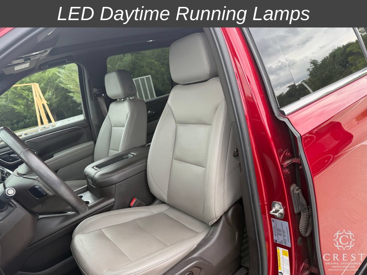 Used 2023 Chevrolet Suburban LT RWD image 12