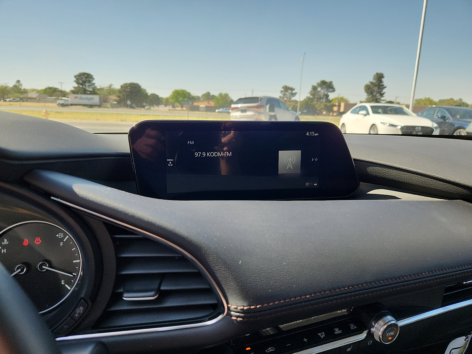 Used 2025 MAZDA MAZDA3 s image 19