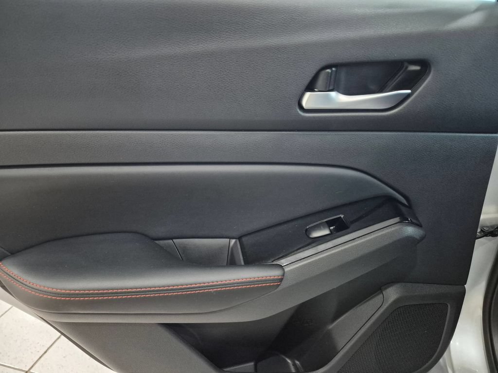Used 2025 Nissan Altima 2.5 SR FWD image 24