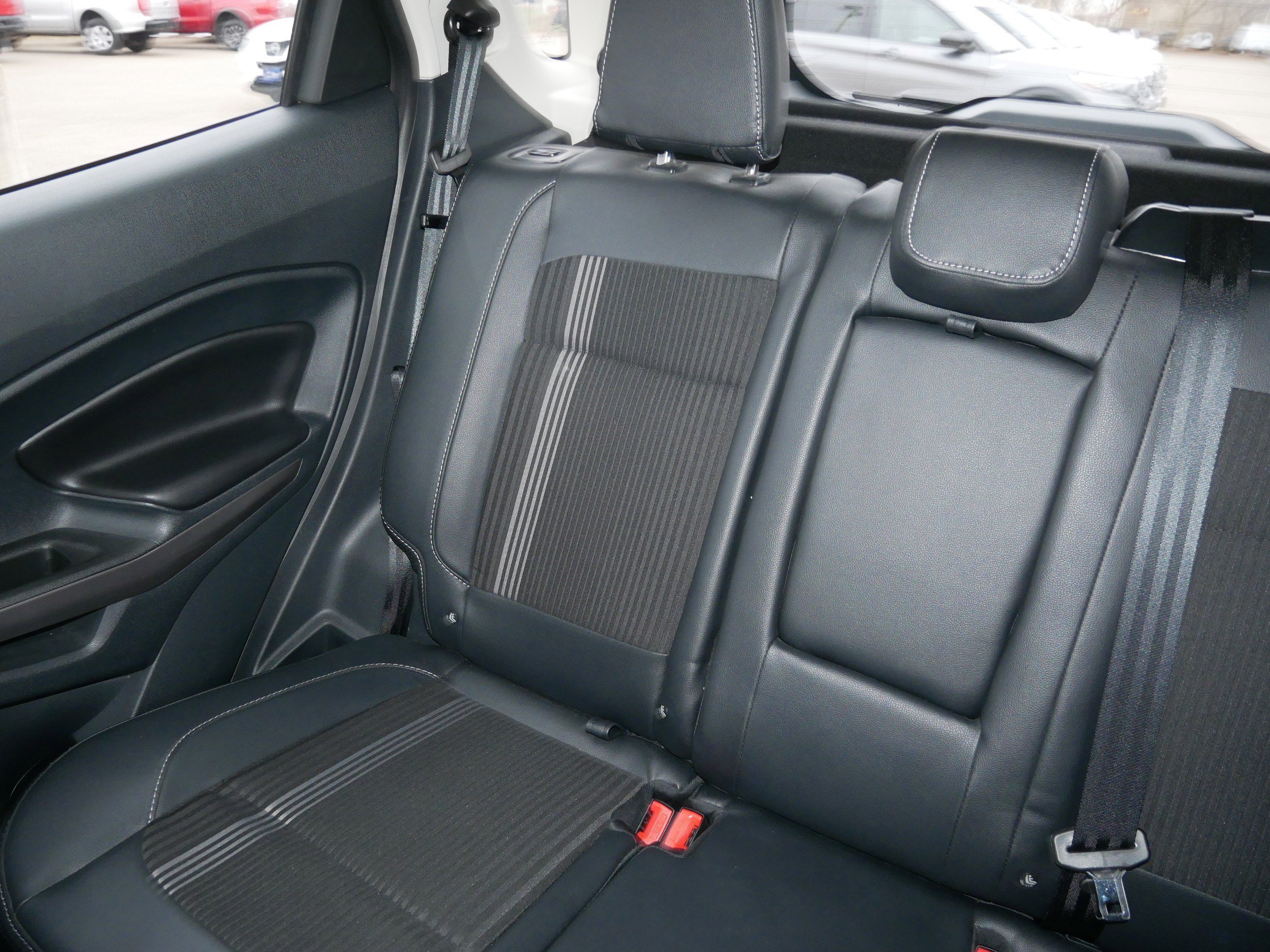 Certified 2022 Ford EcoSport SES AWD/4WD image 12