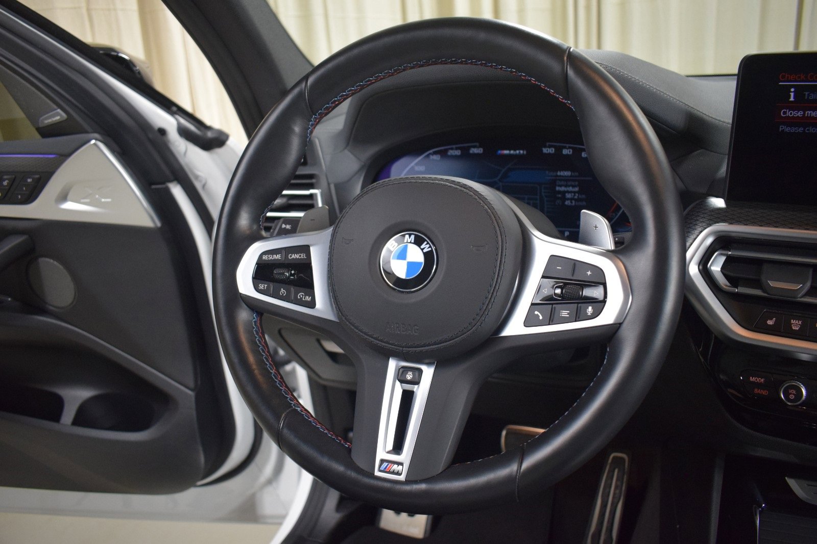 Used 2023 BMW X3 M40i image 25