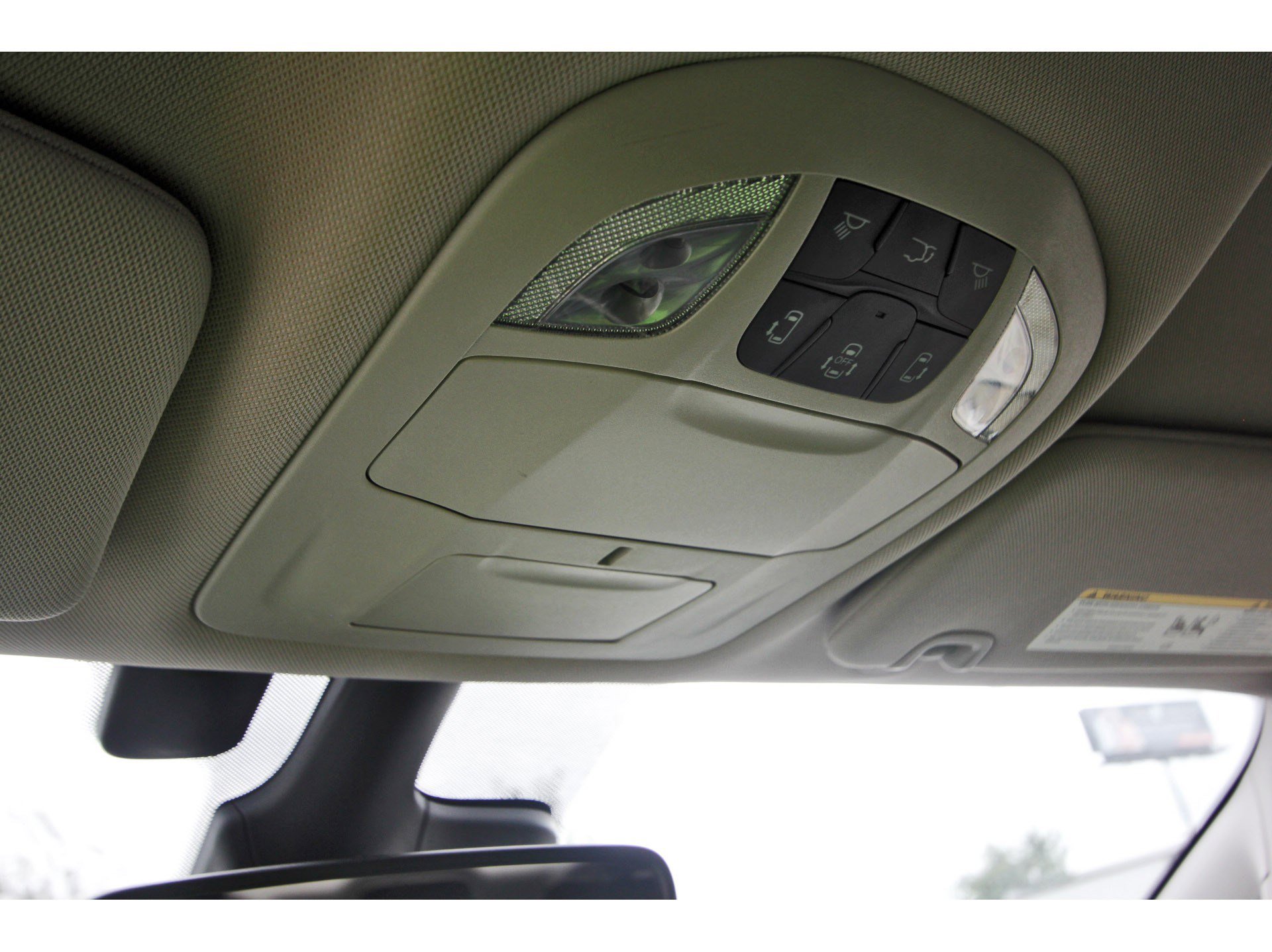 Used 2022 Chrysler Pacifica Touring-L w/ Uconnect Theater Family Group FWD image 24